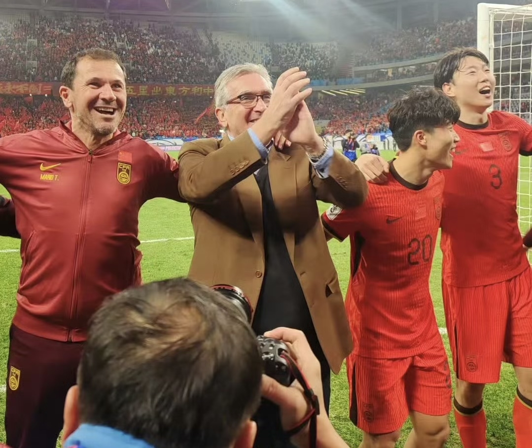 包含强队气势如虹,准备在国际赛场力争第一的词条 包含强队气势如虹,准备在国际赛场力争第一的词条