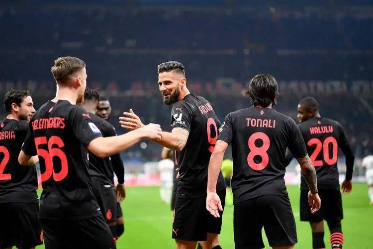 开云体育平台APP-萨索洛中场控球秀技，球队获得胜利