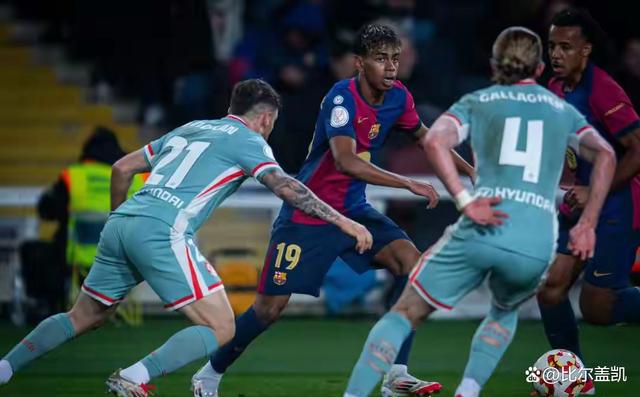 开云平台-巴塞罗那球员表现抢眼，助球队获胜的简单介绍