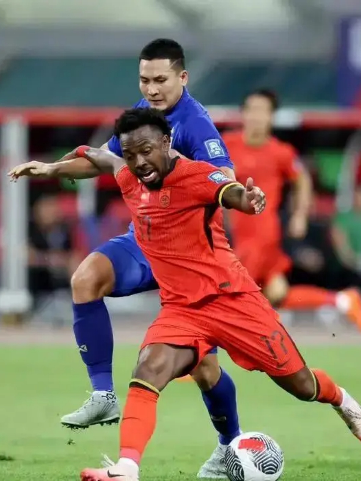 激战不断!最新国际足球盛事速报 激战不断!最新国际足球盛事速报