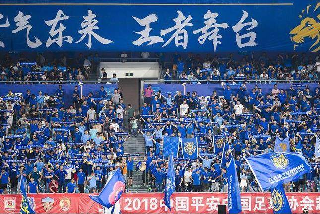 包含江苏苏宁主场胜利,继续紧追前三名的词条 包含江苏苏宁主场胜利,继续紧追前三名的词条