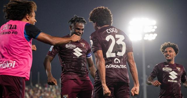 包含意甲卫冕冠军豪取胜仗，球迷热情高涨的词条