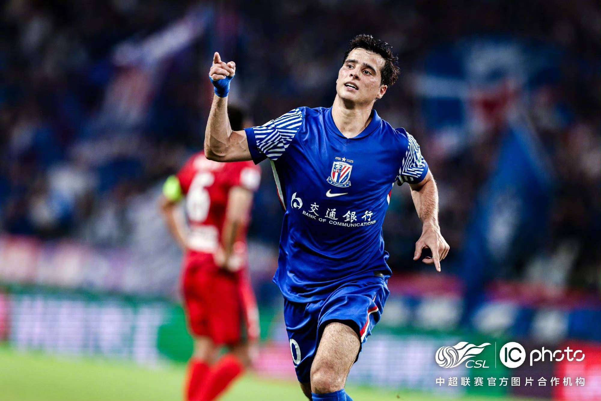 开云体育下载-申花主场大胜河南建业，继续追赶前列的简单介绍