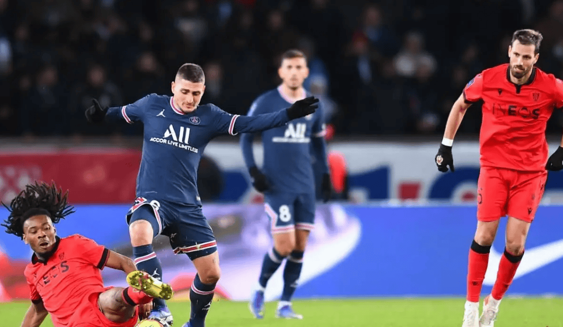 关于巴黎圣日耳曼球队零封对手，全力备战下一场比赛的信息