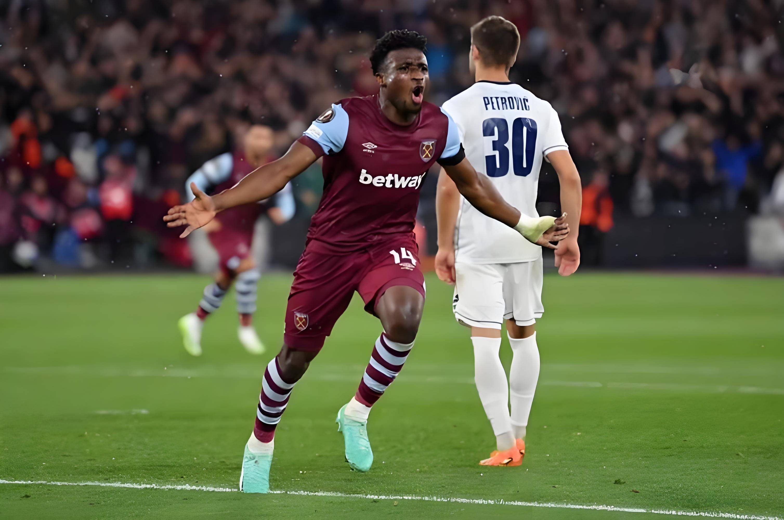 关于曼城力克利物浦，内马尔世界波破门亚洲杯的信息