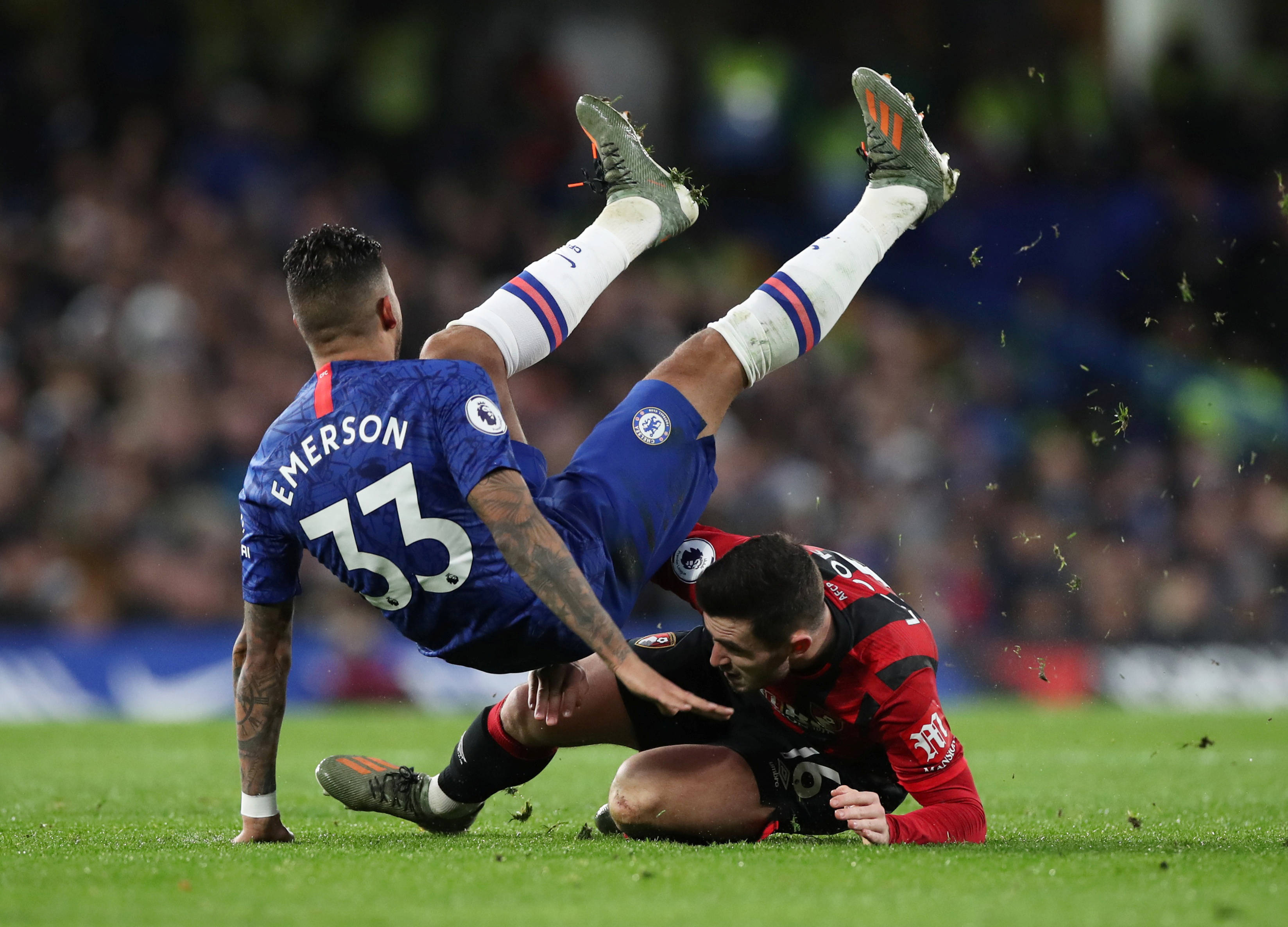 伯恩茅斯主场保住三分，主场胜利