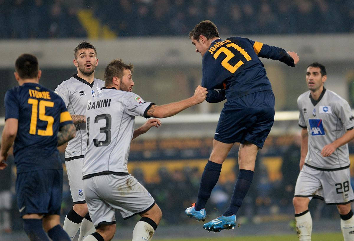 开云体育入口-马赛实现碾压胜利，士气高涨状态百出