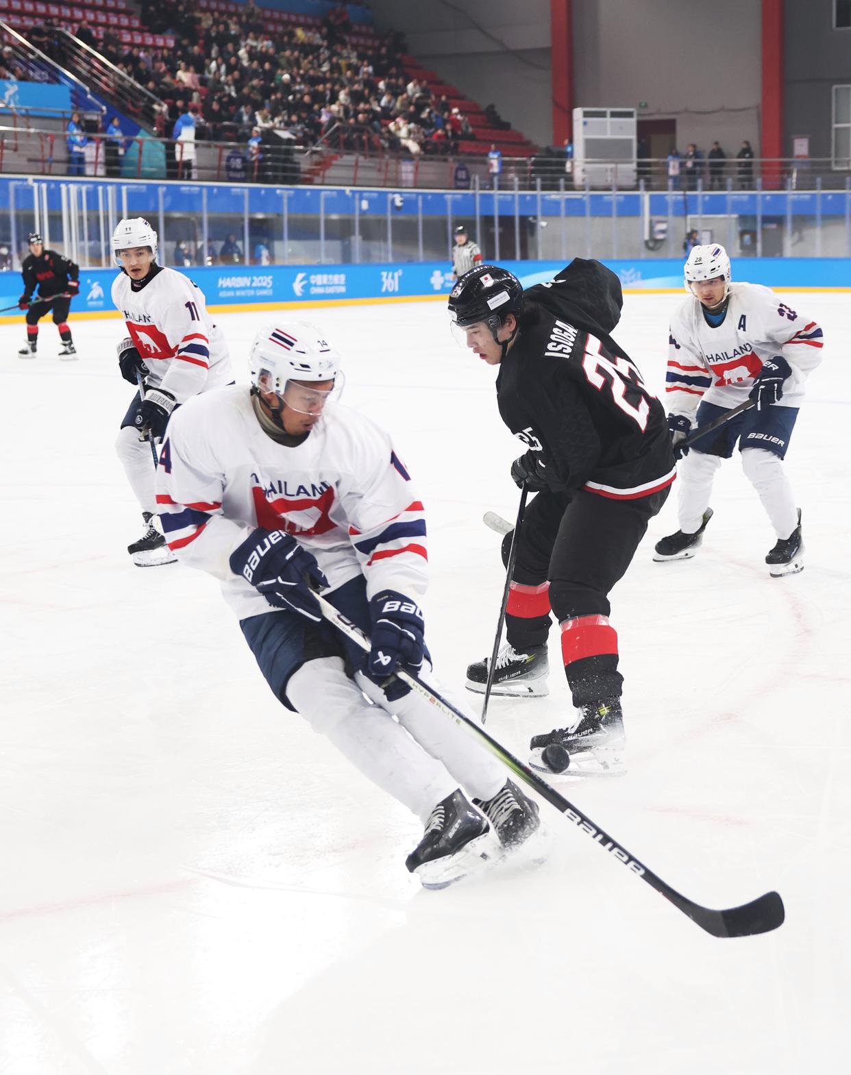 开云官网-冰岛队在比赛中遇冷，未能晋级下一轮