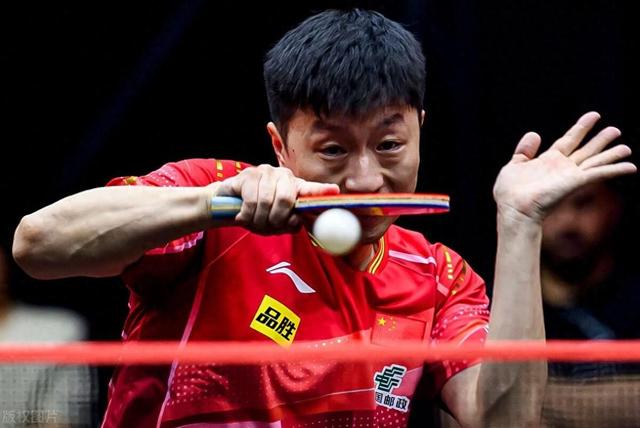 乒乓球战术调整奏效，成功扭转局势的简单介绍