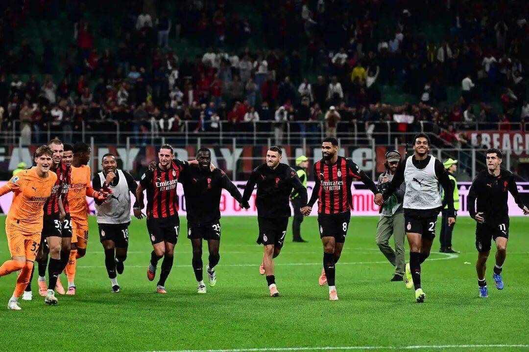 那不勒斯翻盘波兰,莫德里奇扛起全队 那不勒斯翻盘波兰,莫德里奇扛起全队