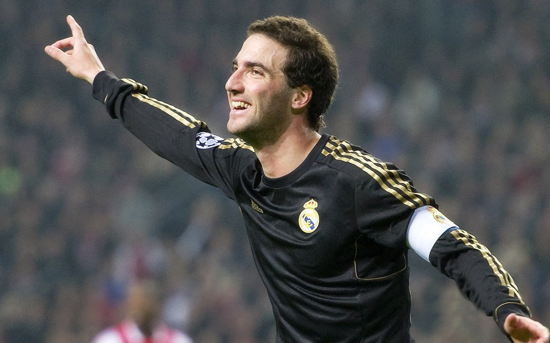 中场新王引爆转会市场，加维进攻端无人可挡，墨西哥资本欲带走尤文猎物？