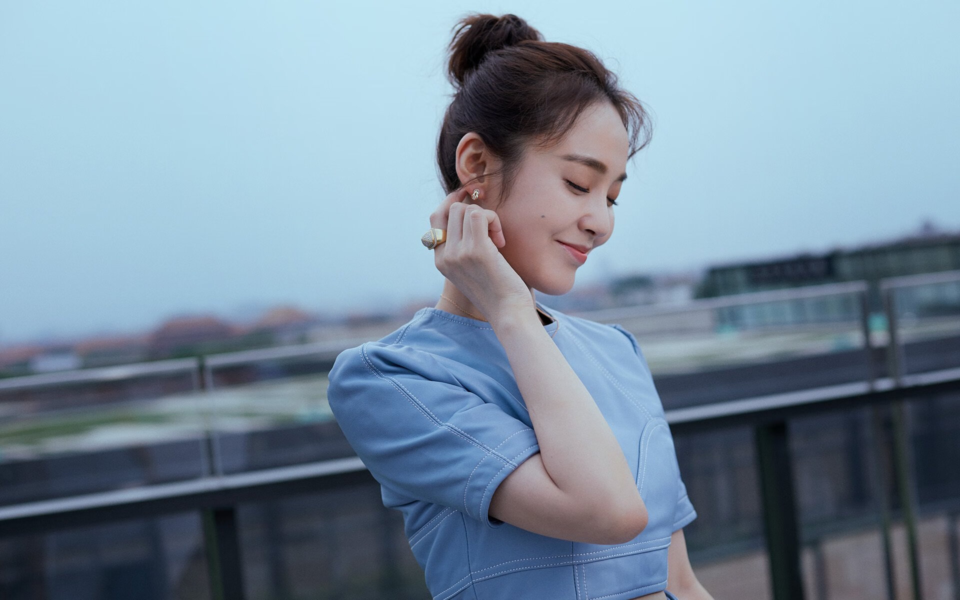 开云官网-体育之夜的激情，快船强压开拓者，德罗赞在焦点战中接管比赛