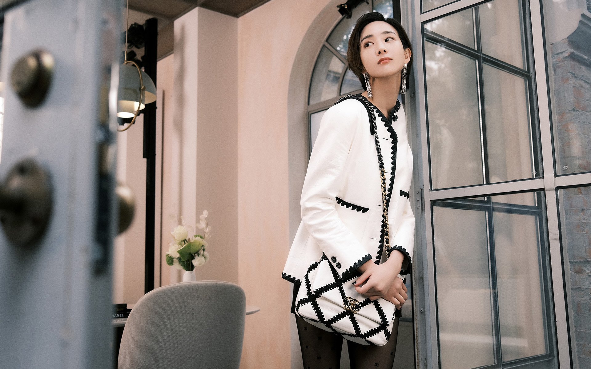 王冠易主,权杖交接,当乔丹的王座遇见哈登的权杖