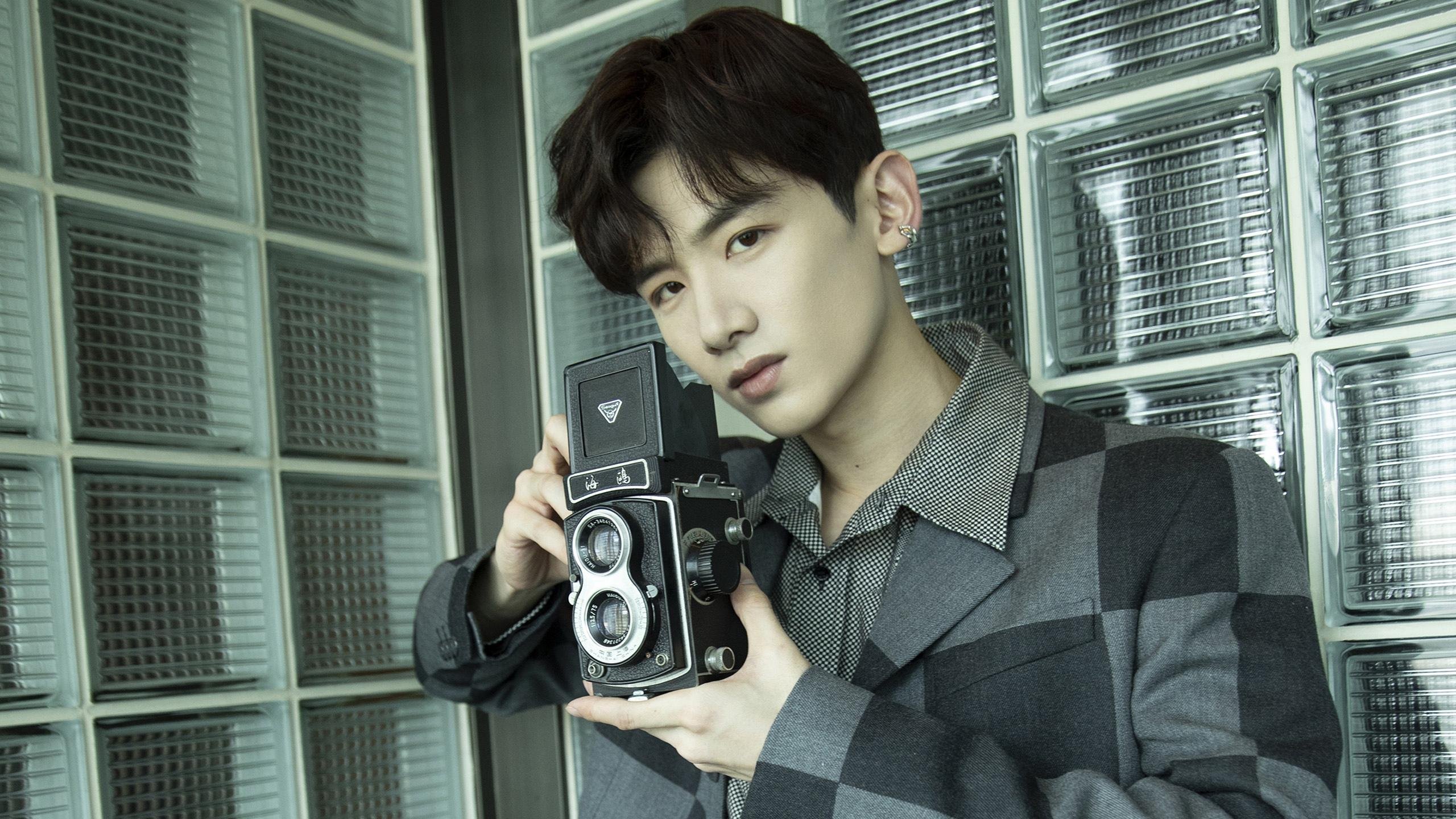 当灰熊撕碎爵士乐章，詹姆斯在绿茵场重写命运脚本