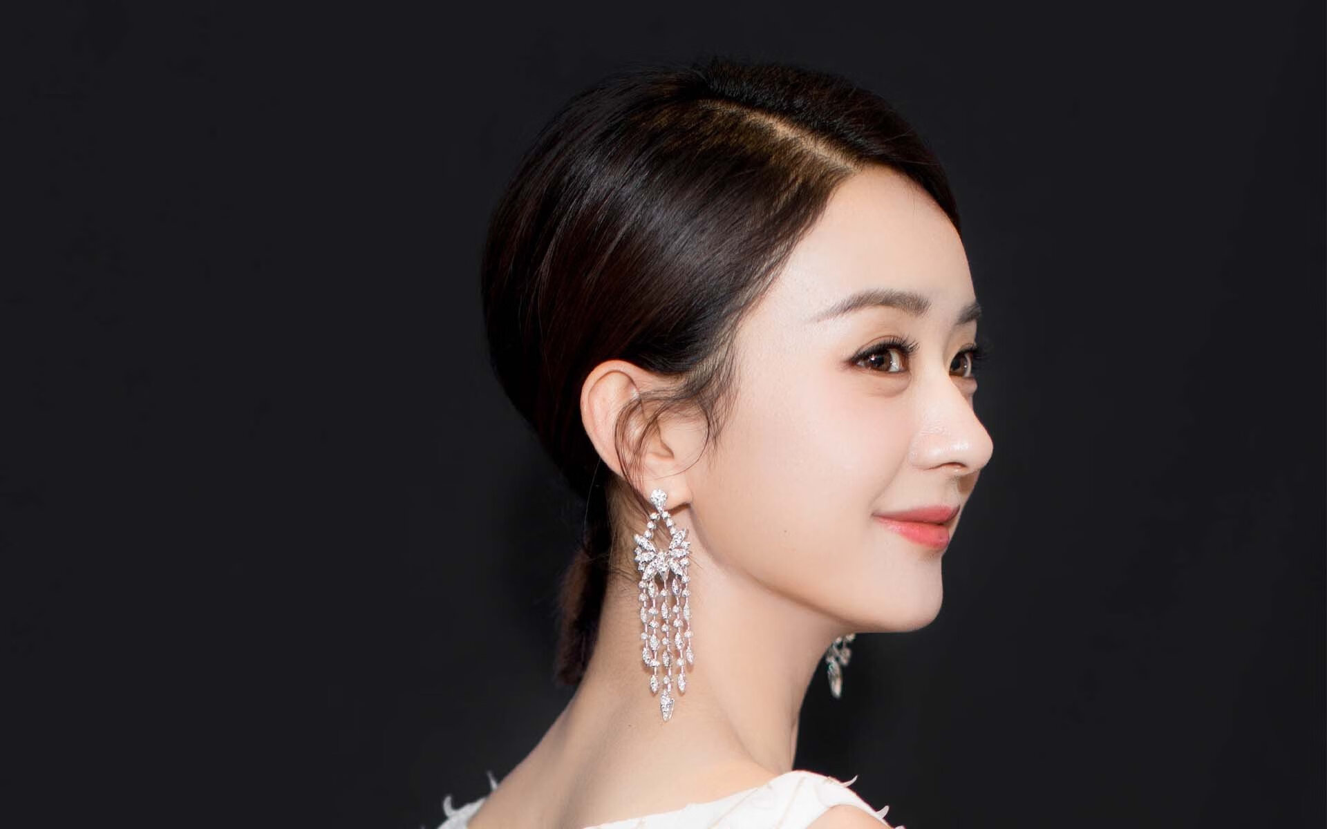 欧文神勇摧毁悬念,奇才队完胜森林狼展现团队统治力