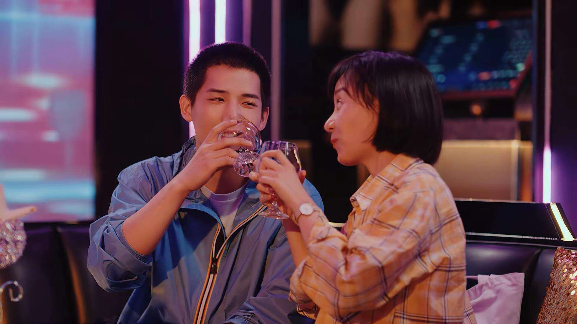 开云APP-东契奇1.8秒后仰绝杀！雷霆加时险胜公牛，关键球定乾坤